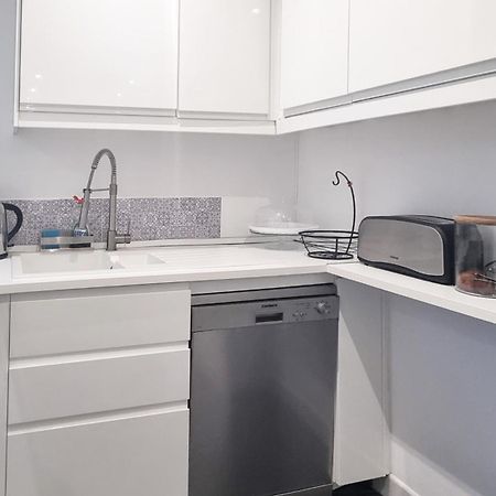 فيلا 4 Bed House With Pool Walk To Puerto Banus Fast Internet ماربيا المظهر الخارجي الصورة