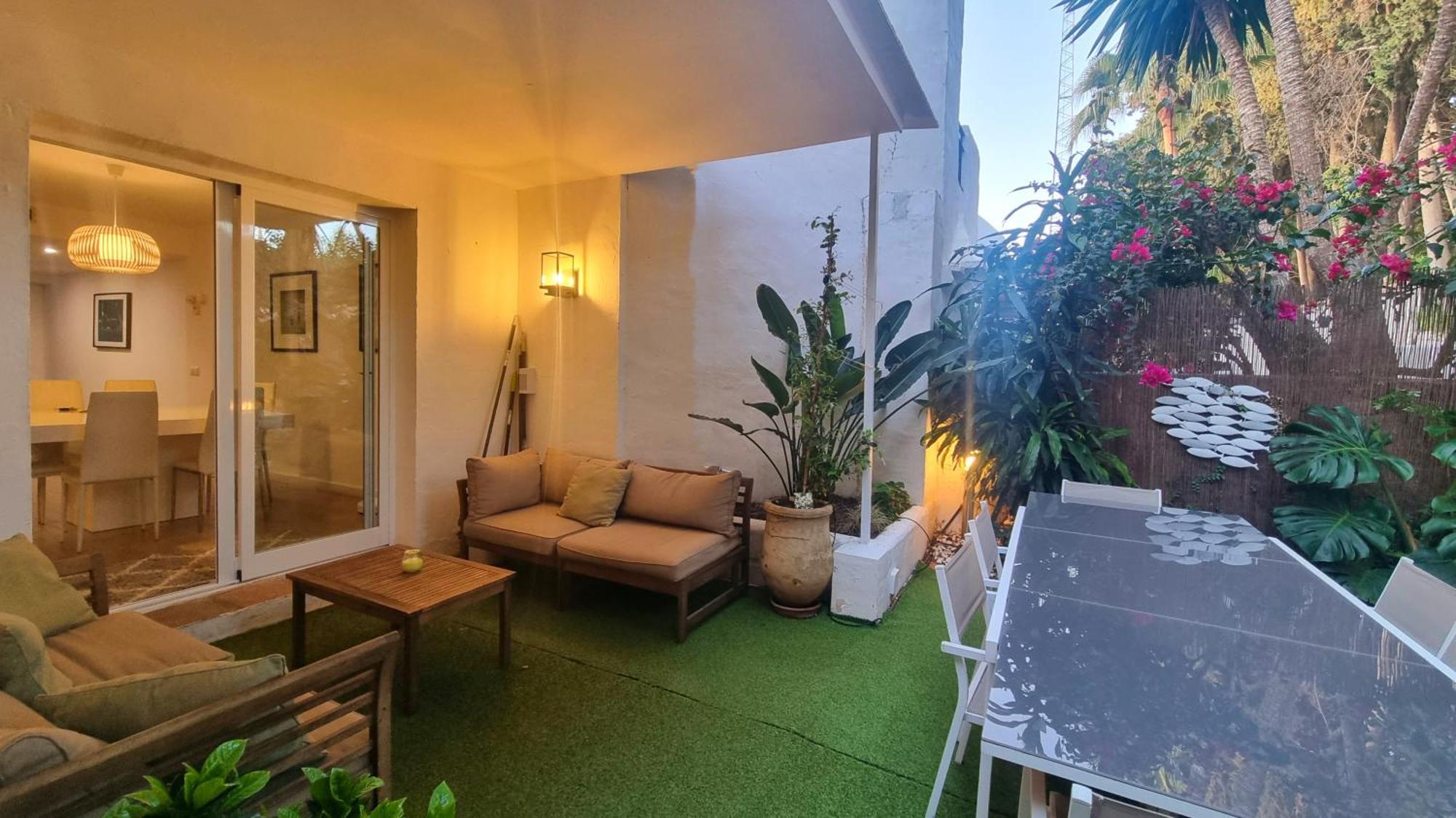 فيلا 4 Bed House With Pool Walk To Puerto Banus Fast Internet ماربيا المظهر الخارجي الصورة